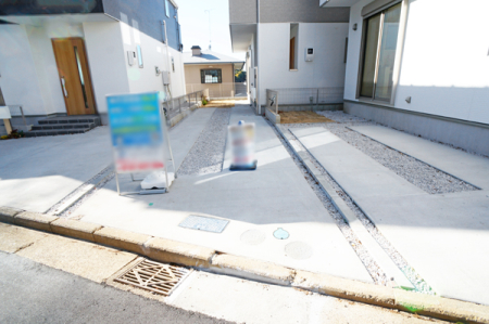  外観■快適な駐車スペースで安心