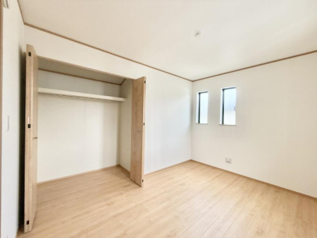 その他内観 内装■落ち着いた色合いのお部屋で穏やかな時間を楽しめます