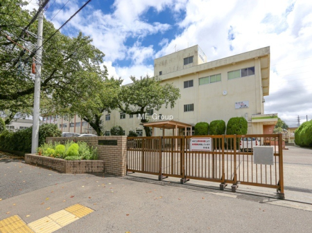 周辺環境 中学校 560m 相模原市立緑が丘中学校