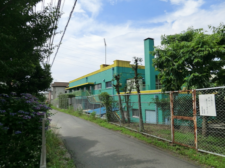 周辺環境 幼稚園・保育園 455m 和泉保育園
