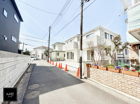 現地外観写真 外観■優雅なラインが、毎日を引き立てます
