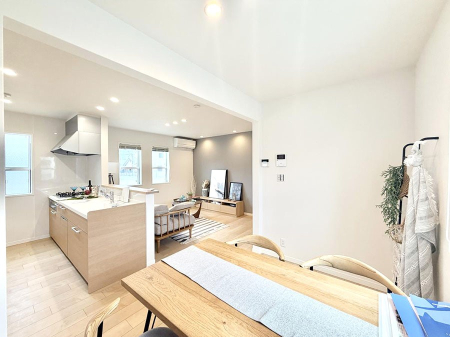 ���r���O �������V���v���������ґ�A��؂Ȑl�Ɖ߂����S���قǂ�����