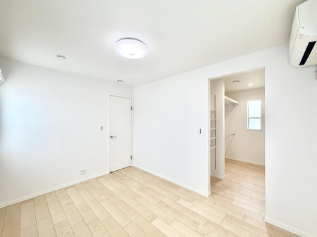 ���̑����� �������D��ŉ��₩�Ȏ��Ԃ��������