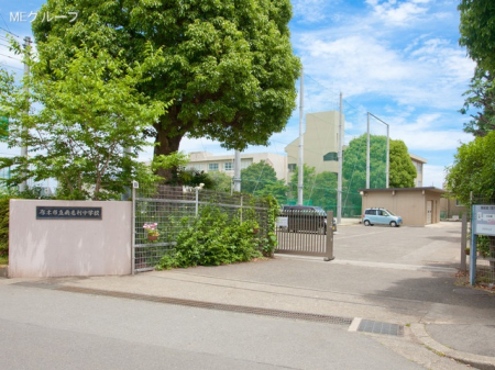 周辺環境 中学校 1750m 厚木市立南毛利中学校