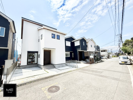 現地外観写真 外観■暮らしを彩る充実した設備仕様が備わった住まい