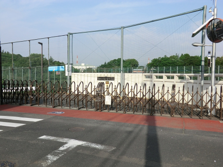 周辺環境 中学校 800m 綾瀬市立北の台中学校