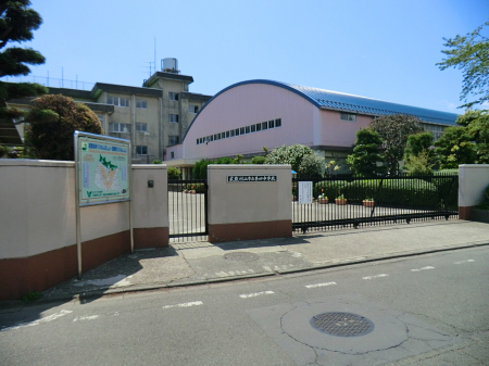 周辺環境 中学校 600m 武蔵村山市立第四中学校