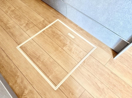 ���̑����� �ݔ����B�ꂽ���[�X�y�[�X�ŉƑS�̂��X�b�L��