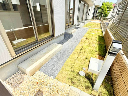 その他 外観■日々の暮らしにやさしさを添える、緑のある共用スペース