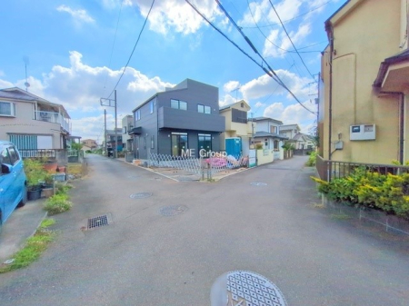 ӊ w 4200m {w