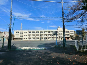  横浜市立原小学校　610ｍ