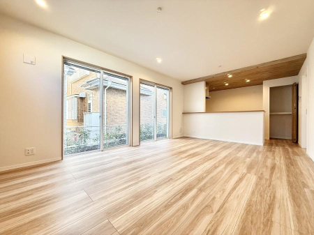 rO z˂ޖ邢LDK͉Ƒł̂т芰܂  