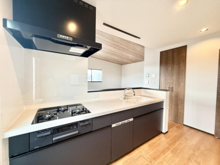 �L�b�`�� �������V���v���ŋ@�\�I�A�����g���₷���L�b�`��