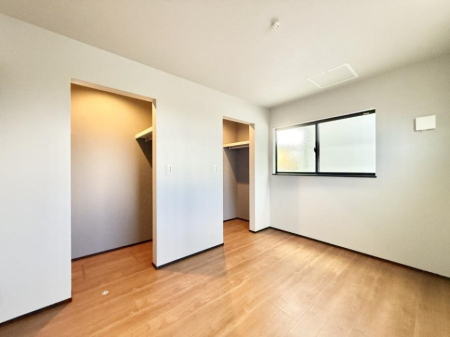 ���̑����� �������D��ŉ��₩�Ȏ��Ԃ��������