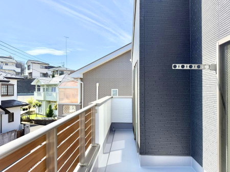 �o���R�j�[ ������ ���̃R�[�q�[���̐�����y���ށA�����̏ꏊ