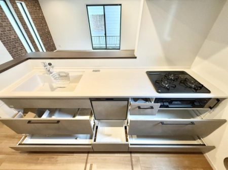 �L�b�`�� ���������[�͖L�x�ȃV�X�e���L�b�`���ł��I