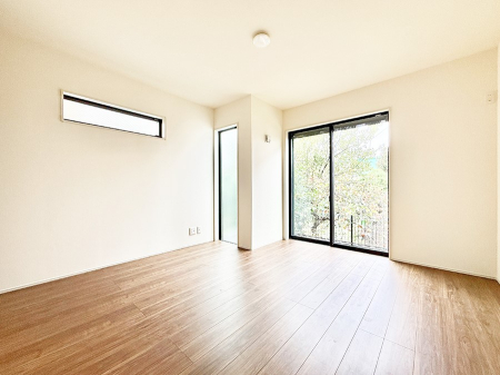 ̑ 傫ȑ͊JA邳ʕob`ł  