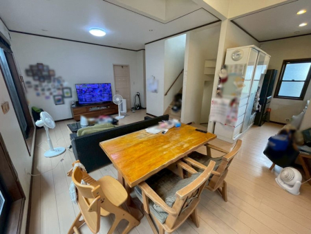 �L�b�`�� 18���ȏ�̑�^LDK�I�z������ǍD�ł�  