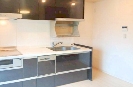 �L�b�`�� ���������[�͖L�x�ȃV�X�e���L�b�`���ł��I  