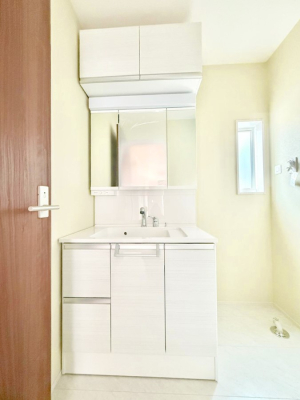 ���ʑ�E���ʏ� �������Ƒ��݂�Ȃ��g���₷���z�u�ł�