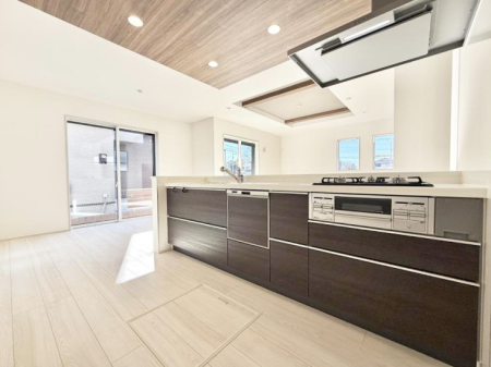 �L�b�`�� ����