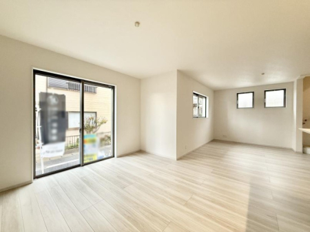 ���r���O �������V���v���������ґ�A��؂Ȑl�Ɖ߂����S���قǂ�����