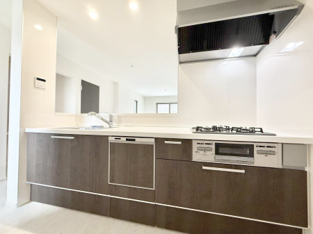 �L�b�`�� �������Ƒ����J��[�߂�A������̂���L�b�`��