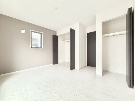 �Q�� ���������̔z�u��ʋC���̗ǂ��݌v�ŕ����̋�C�������炸�A��ɐV�N�ȋ�C������܂�