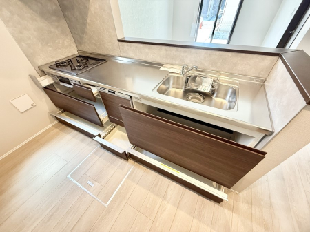 �L�b�`�� �����������������Ɗy�����Ȃ�A���K�ȃL�b�`�����