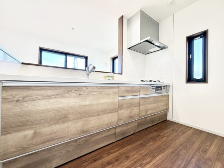 �L�b�`�� �������Ƒ����J��[�߂�A������̂���L�b�`��