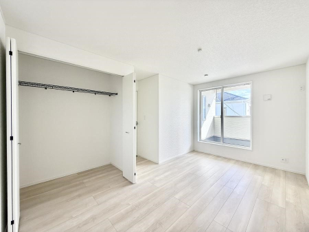 �q������ �������Ƌ�⃌�C�A�E�g�����R�ɔz�u�ł��邽�ߎg�����肪�ǂ����K�ɉ߂����܂�