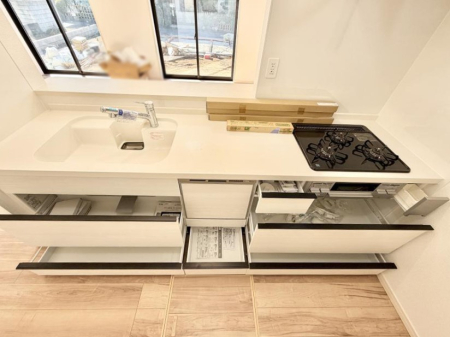 �L�b�`�� �����������������Ɗy�����Ȃ�A���K�ȃL�b�`�����