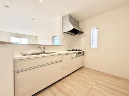 �L�b�`�� �������Ƒ����J��[�߂�A������̂���L�b�`��