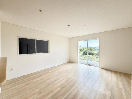 ���r���O ���������났�ƏΊ炪�W�܂�A�S���܂郊�r���O