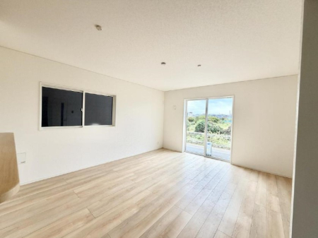 ���r���O ���������R�Ɖ�b�����܂��A�S�n�悢�ЂƂƂ�