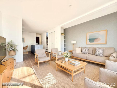 ���r���O ���������R�Ɖ�b�����܂��A�S�n�悢�ЂƂƂ�