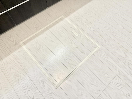 ̑ ݔBꂽ[Xy[XŉƑŜXbL