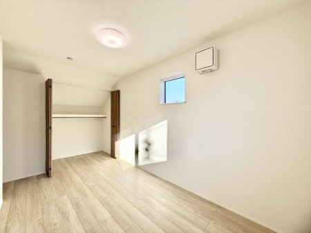 ���̑����� �������D��ŉ��₩�Ȏ��Ԃ��������