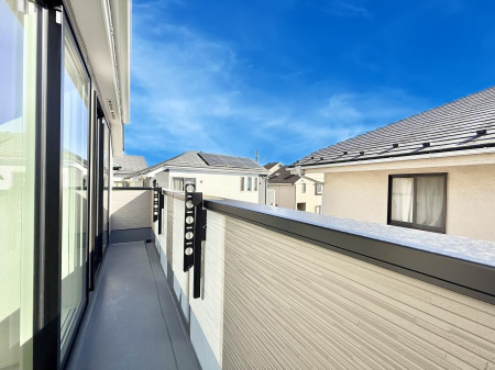 oRj[  G߂̈ڂ낢JIȋԂł