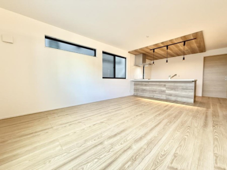 ���r���O ���������ƕ���������A�����b�N�X�ł�����