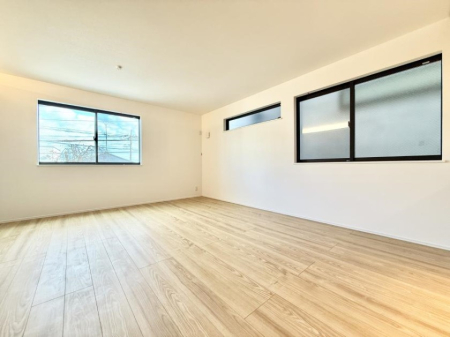 ���r���O �����������������Ɠ��ʂɂ���A�e���̋��