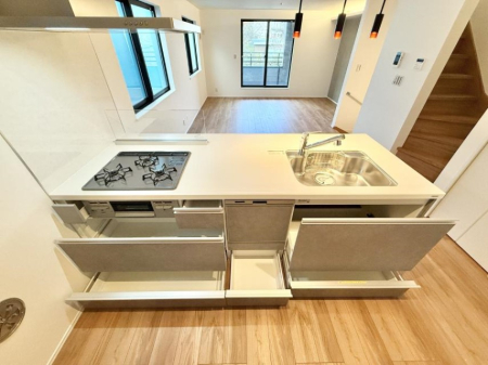 �L�b�`�� �������A�C�f�A�L����A�N���G�C�e�B�u�ȗ������