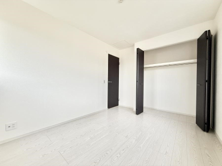 ̑ F̂ŉ₩ȎԂy߂܂