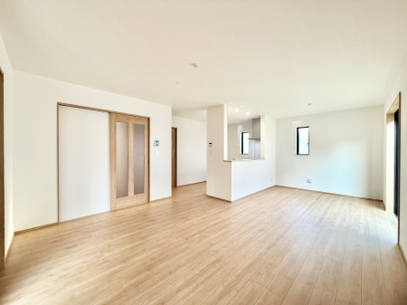 ���r���O �������C���e���A���l����̂��y���݂ȍL�����r���O�ł��I