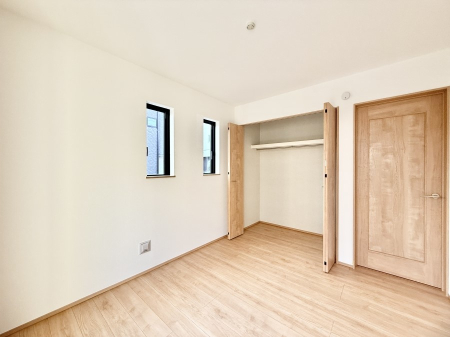 �q������ �������L���N���[�[�b�g�A���[�͑��������������ł��ˁI  