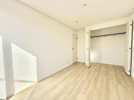 ���̑����� �������D��ŉ��₩�Ȏ��Ԃ��������