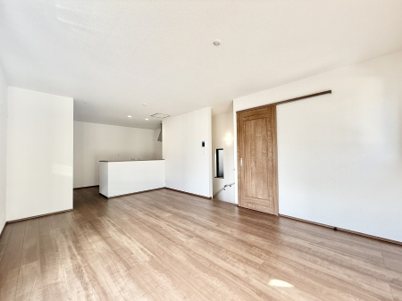 ���r���O ���������R�Ɖ�b�����܂��A�S�n�悢�ЂƂƂ�