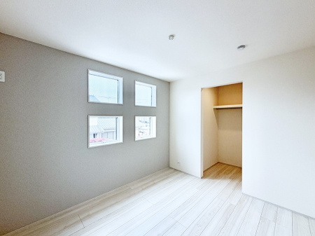 ���̑����� �������D��ŉ��₩�Ȏ��Ԃ��������