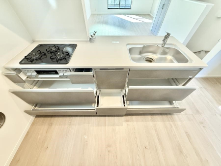 �L�b�`�� ���[�͖L�x�ȃV�X�e���L�b�`���ł��I