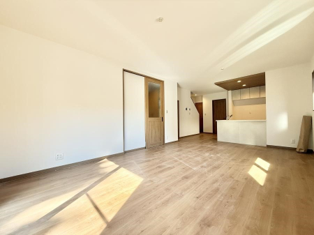 ���r���O �L�X�Ƃ����J�������ӂ�郊�r���O�ł�